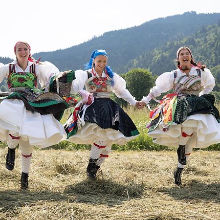 تارفيسيو Al Casello المظهر الخارجي الصورة